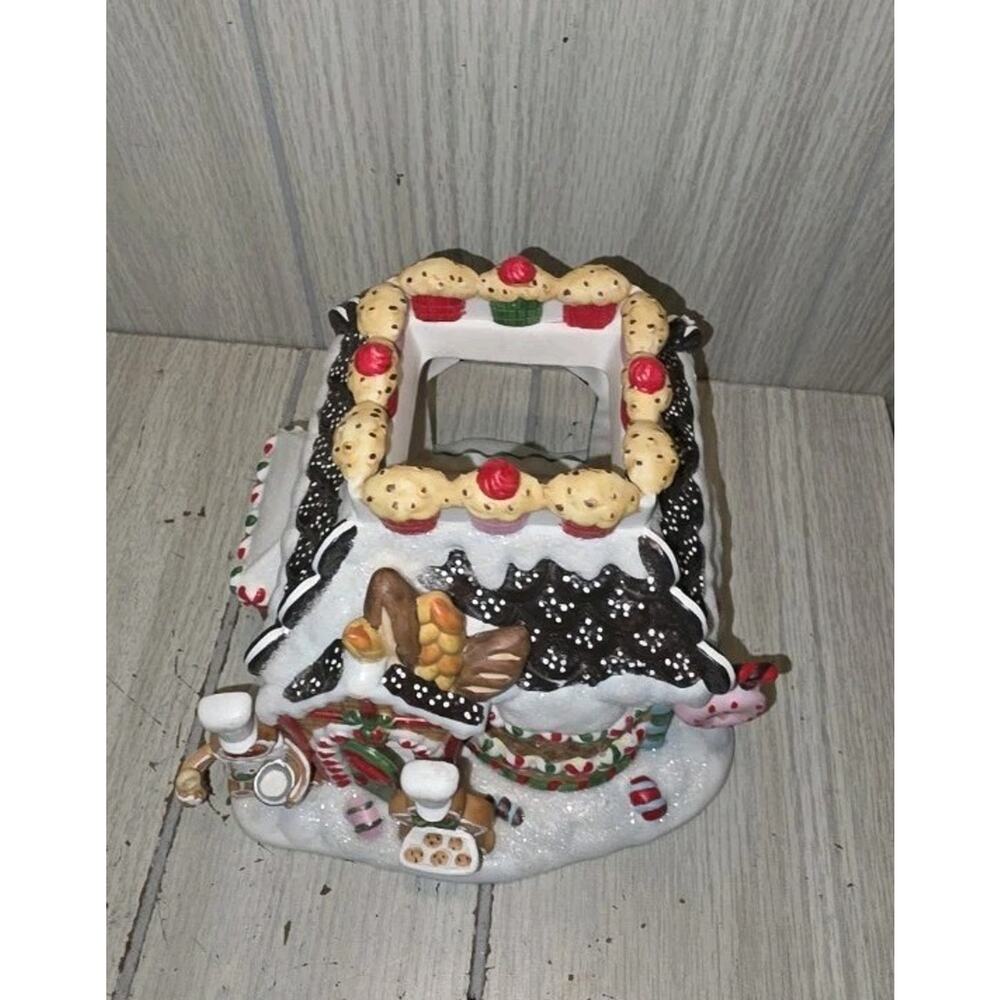 PartyLite Christmas Gingerbread Village 2 Bakery House Candle Holder New Holiday - Picture 9 of 10